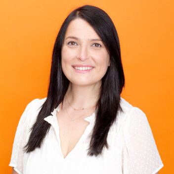 Presenter Ali Fraley