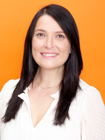 Presenter Ali Fraley